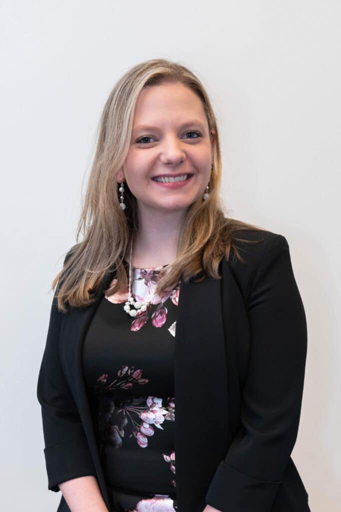 Kimberly Zoukis – Operations Manager At Elizabeth Franklin-Best P.c.